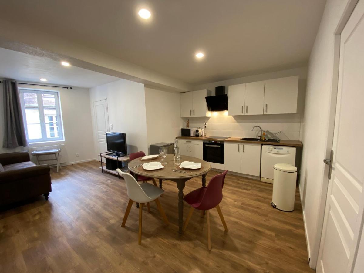 Le Puits Du Bourg Apartment Nevers Bagian luar foto