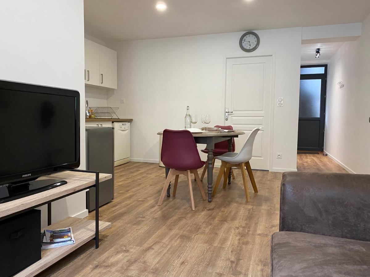 Le Puits Du Bourg Apartment Nevers Bagian luar foto