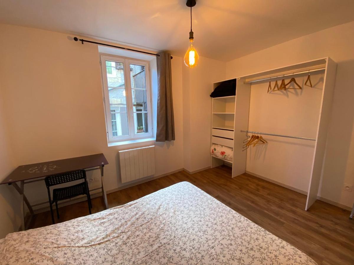 Le Puits Du Bourg Apartment Nevers Bagian luar foto