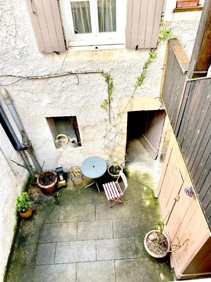 Le Puits Du Bourg Apartment Nevers Bagian luar foto
