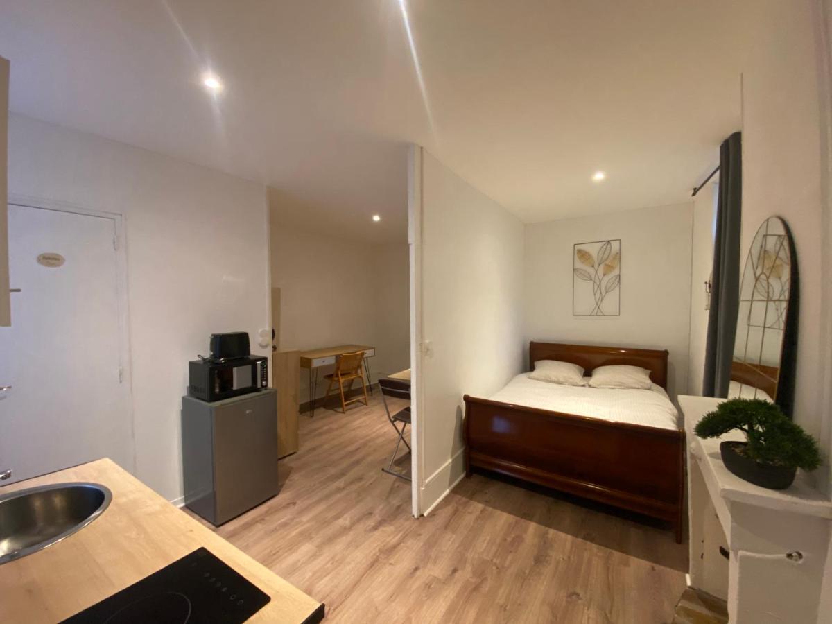 Le Puits Du Bourg Apartment Nevers Bagian luar foto