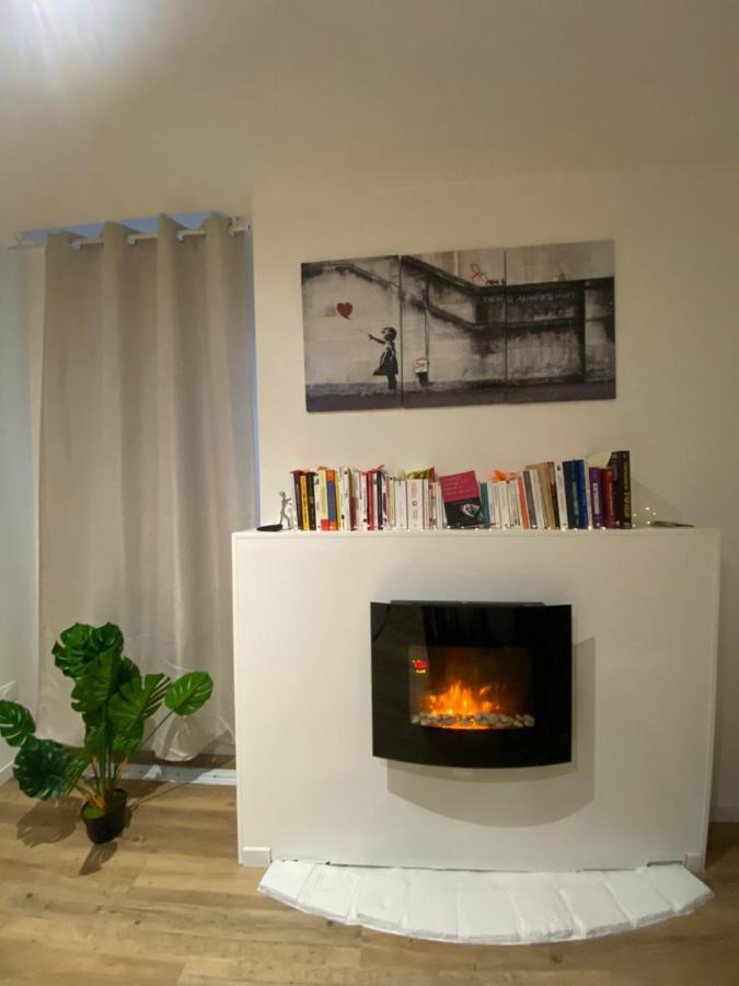 Le Puits Du Bourg Apartment Nevers Bagian luar foto
