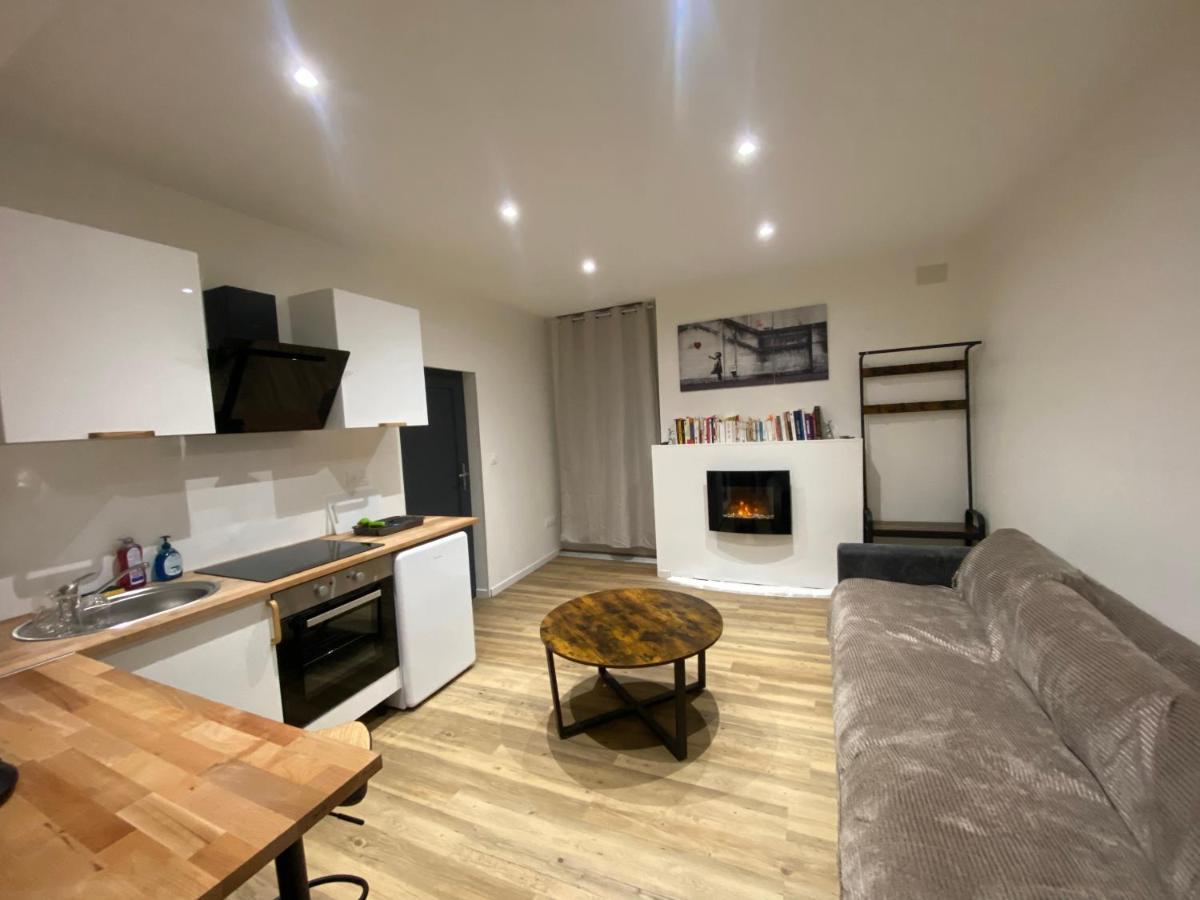 Le Puits Du Bourg Apartment Nevers Bagian luar foto