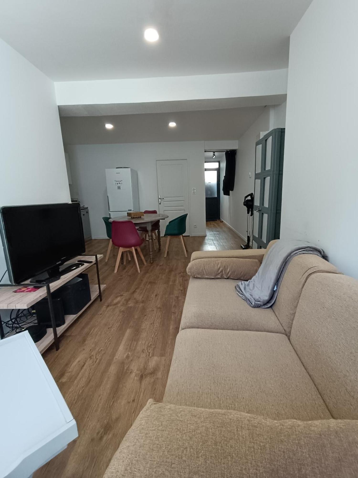 Le Puits Du Bourg Apartment Nevers Bagian luar foto